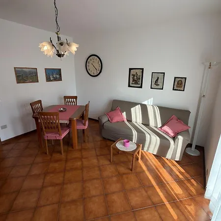 Apartman Le 5 Vele - 1 Dervio